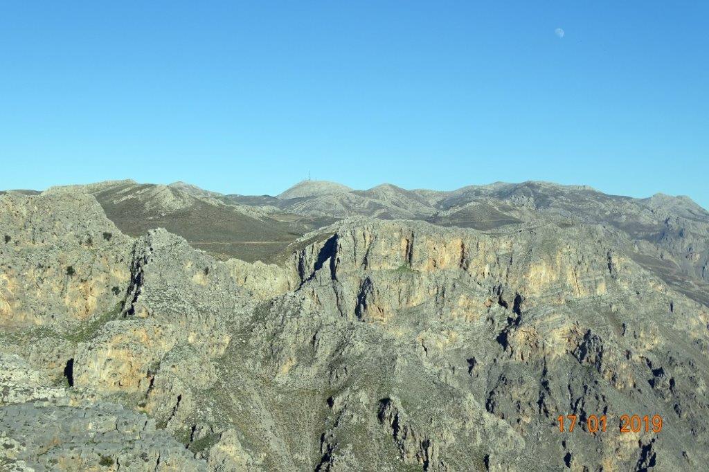 Mountains of Asterousia in Crete where young Imperial eagle winters. Source: Stavros Xirouchakis